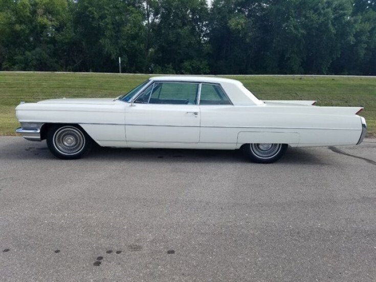 Thumbnail Photo undefined for 1964 Cadillac Series 62